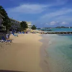 Hotel Beach Plaza (Adults Only)