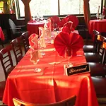 La Maison Hotel