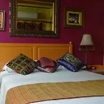 Coblentz Inn Boutique Hotel