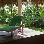 La Cueva Eco-Lodge
