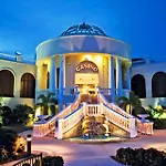 Divi Carina Bay All Inclusive Beach Resort & Casino