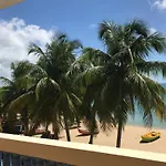 Rompeolas Beach House