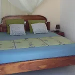 Villa Bananas