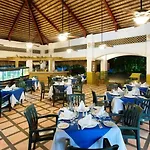 Casa Marina Beach An Amhsa Marina Resort
