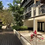 Brownes Condominium 2