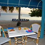 Island Beachcomber Hotel
