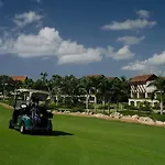 Los Altos Residences