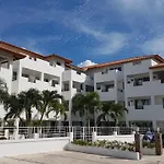 Vittoria House
