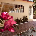 Villa Eli