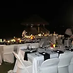Luna Sea Inn