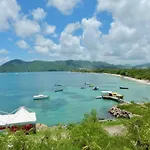 Au Petit Paradis