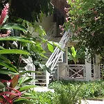 Hotel Piratas Del Caribe