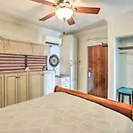 Saint Thomas Condo With Ocean Views, Walk To Beach!