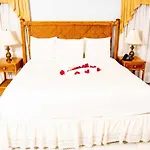 The Villas At Sunset Lane (Adults Only)