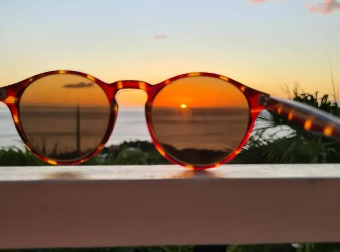 Paradis Au Soleil, Vue Panoramique Sur Mer