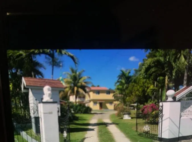 Little Shaw Park Guest House