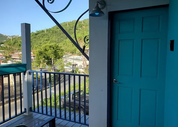 Aqua Saint Thomas
