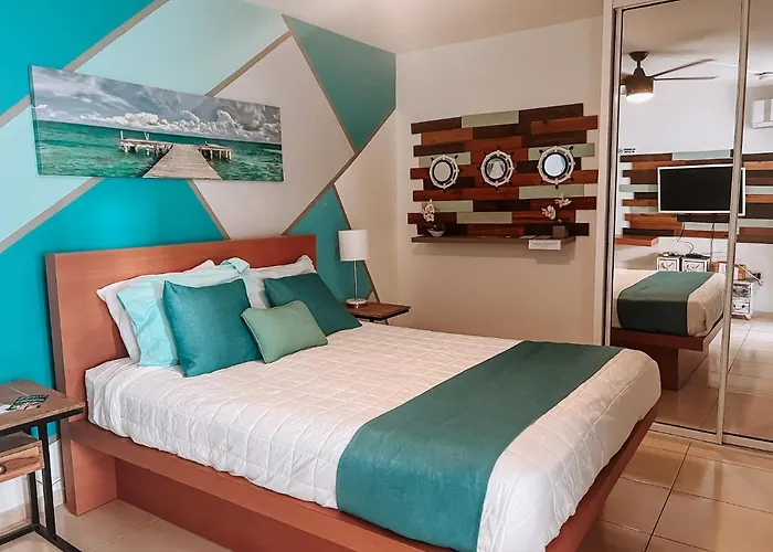 Aqua Marina Beach Club