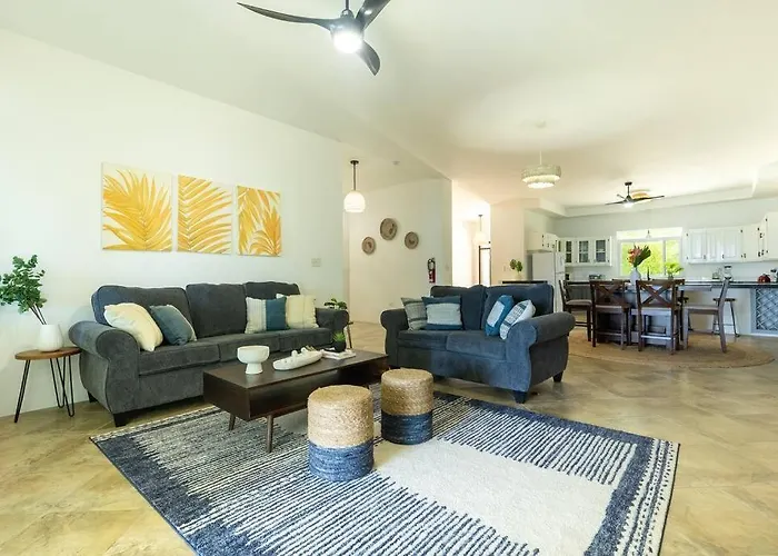 Ivy\'S Cove Beach Side Condo - Luxury Villa