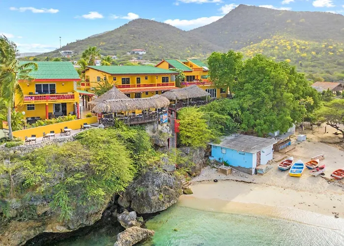 Bahia Apartments & Diving