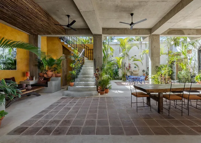 El Mambo Boutique Hotel