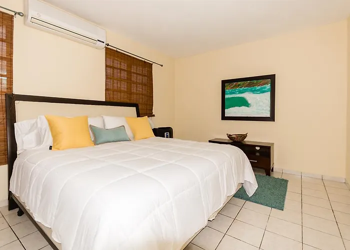 Sol Del Atlantico Inn At 681 Ocean Drive