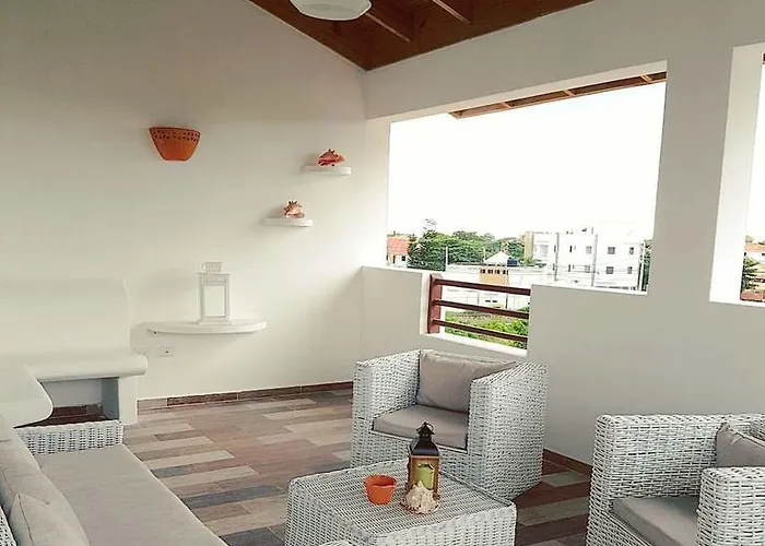 Vittoria House