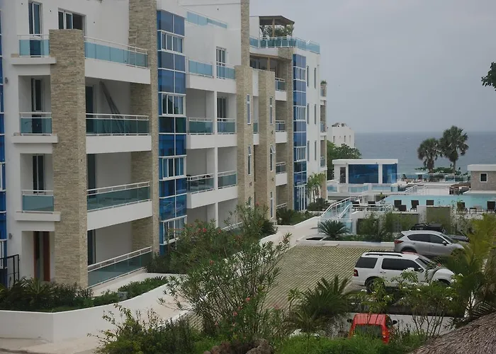 E&J Beach Condo