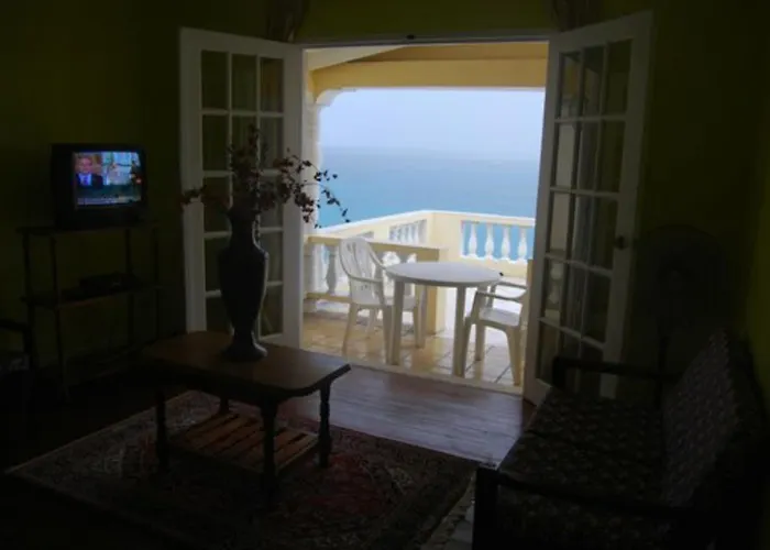 Regis Palms Suites & Villas