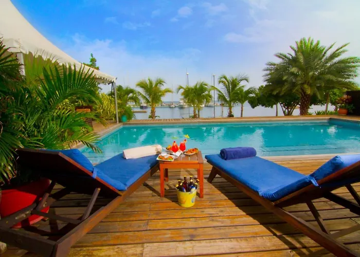 Le Phare Bleu Villa Resort