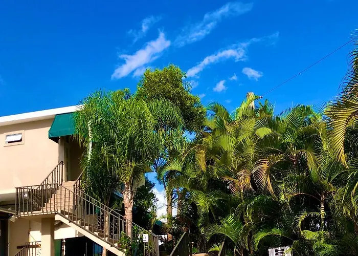 Tio Pepe\'S Guest House