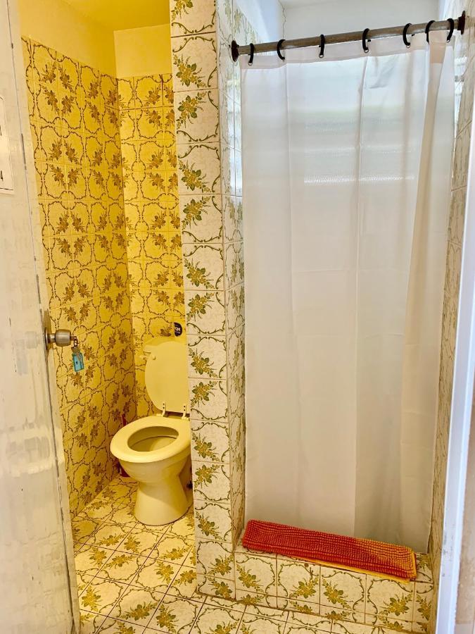 Kokomo Hotel 2*
