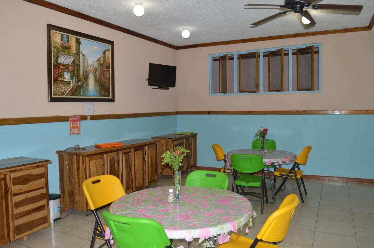 Casa De Shalom Hotel 3*