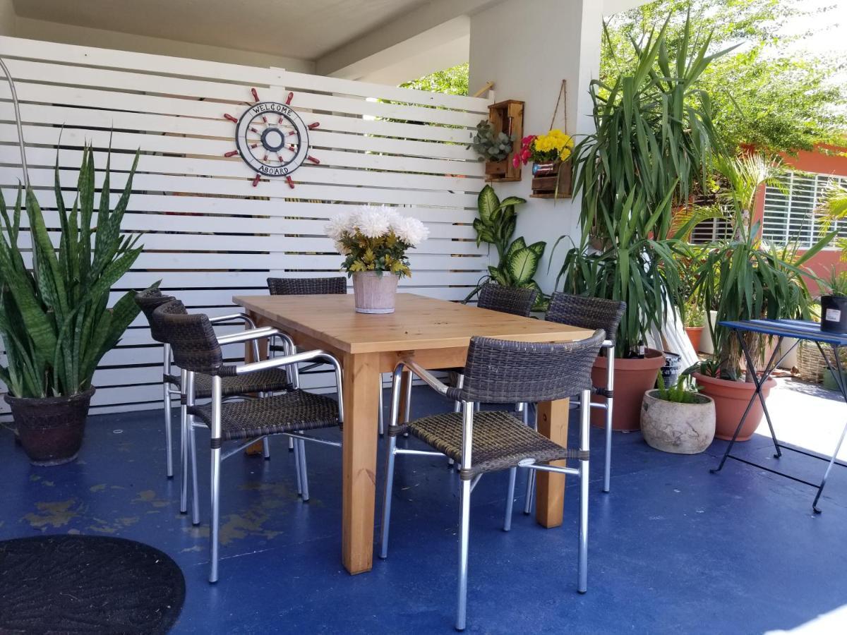 Guest house Aramana
