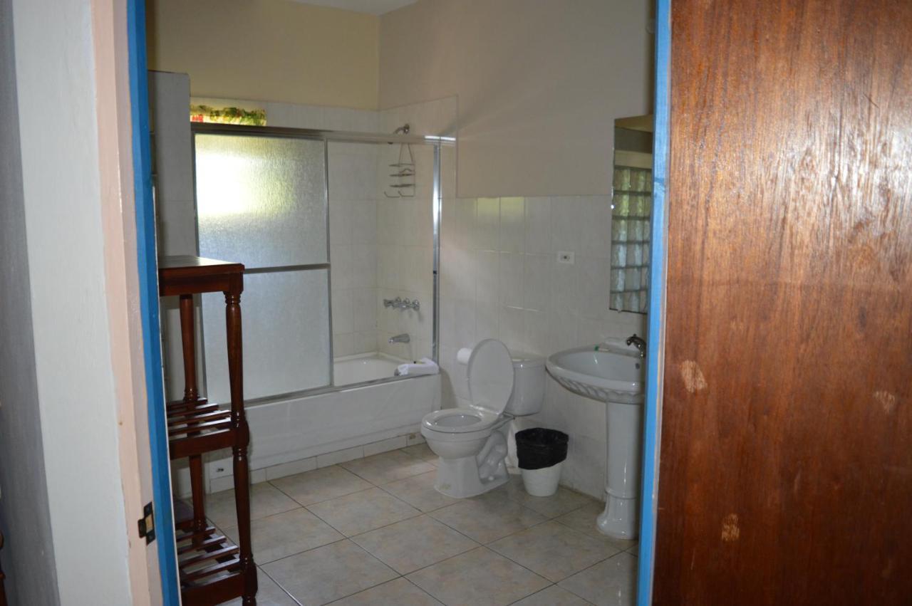 Casa De Shalom Hotel Ocho Rios