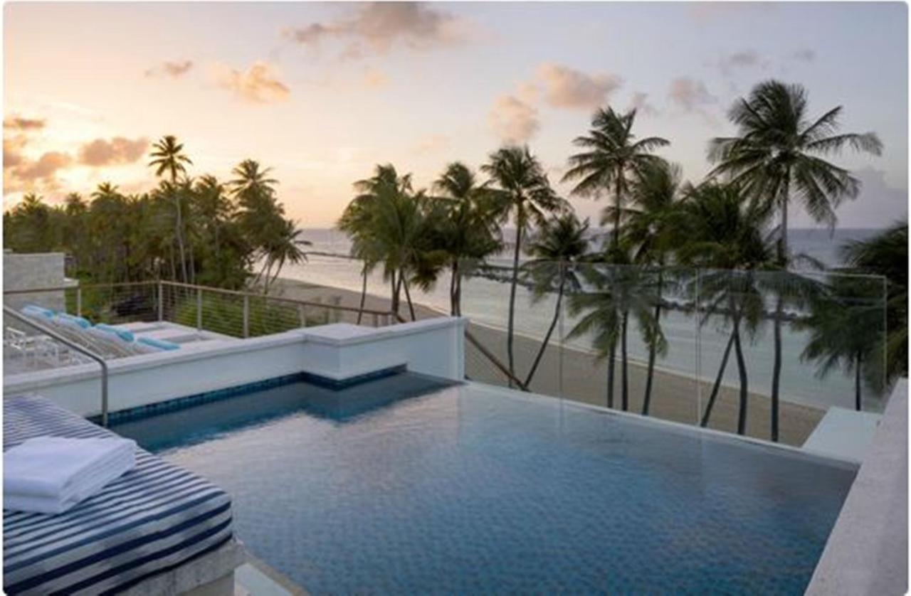 Hotel Residences At Beach, A Ritz Carlton Reserve 5*