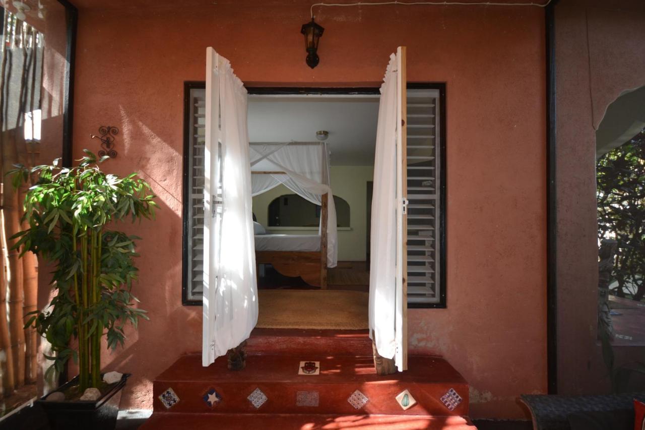Hotel Katamah Beachfront Guesthouse