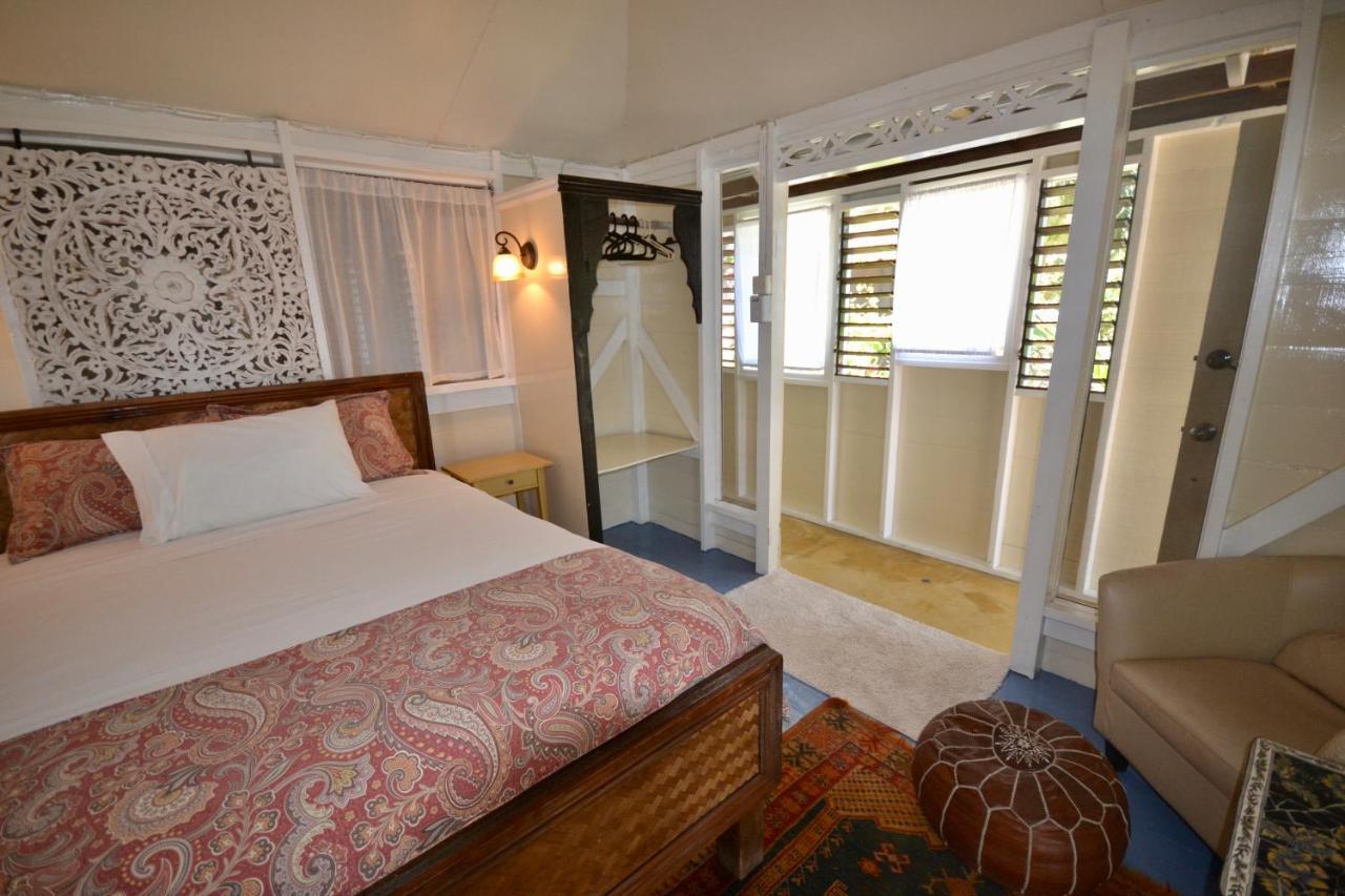 Katamah Beachfront Guesthouse Hotel 4*