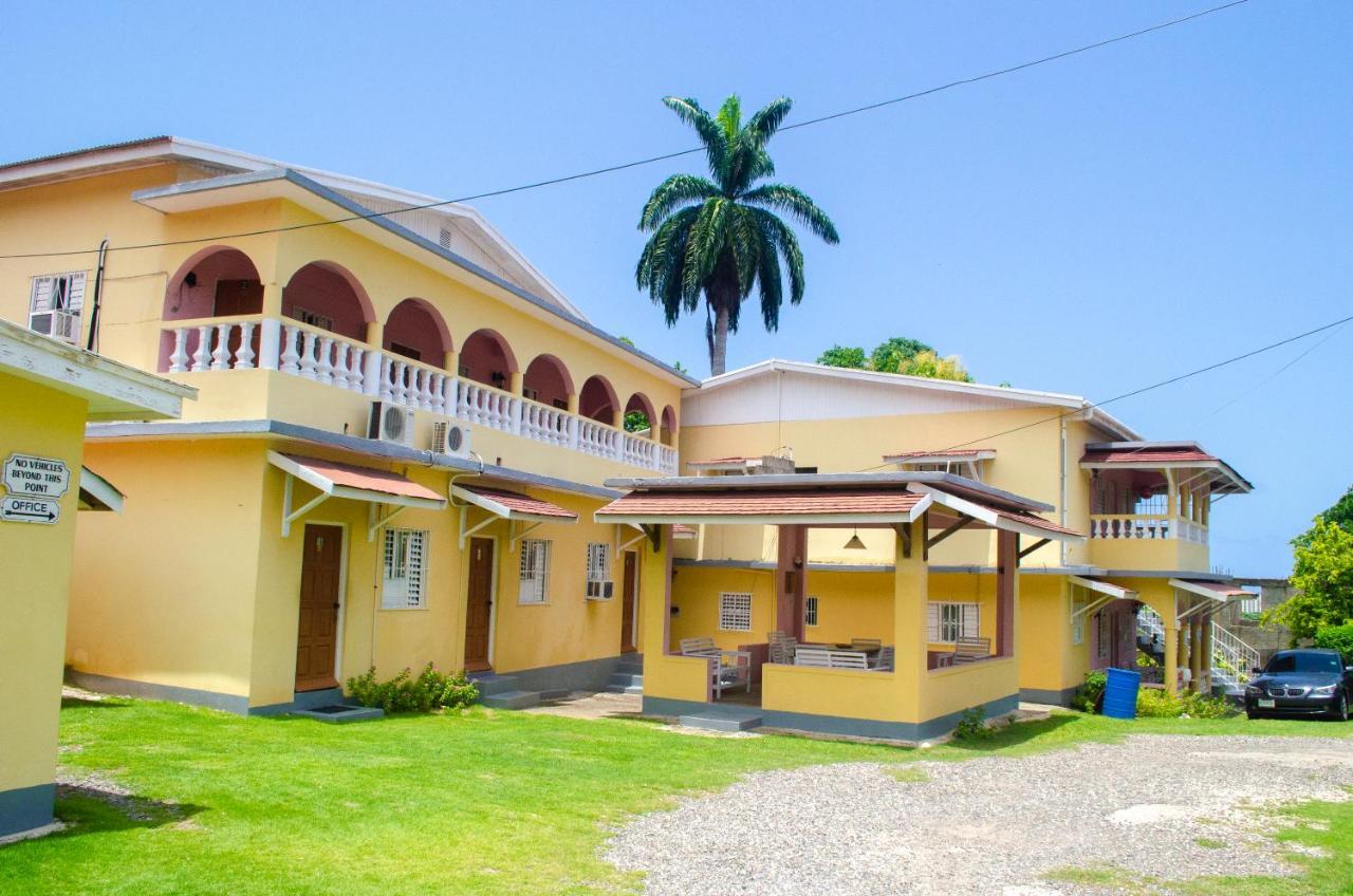 Guest house Little Shaw Park 2*
