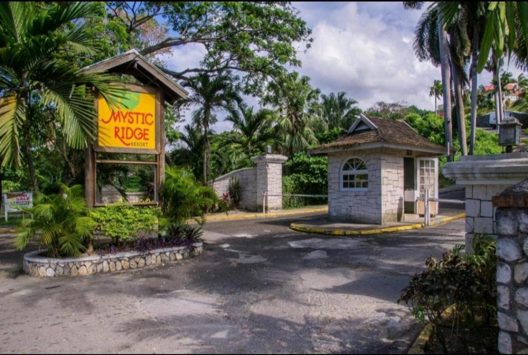 Mystic Ridge Resort 3*