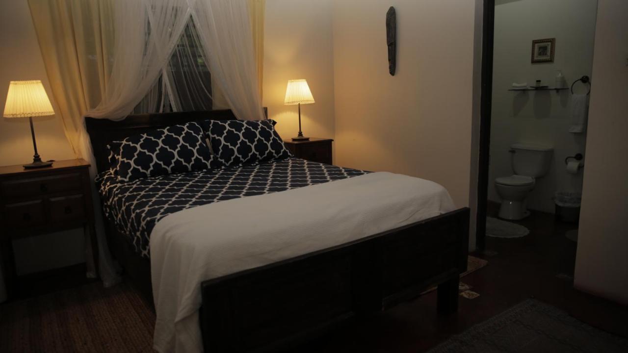 Katamah Beachfront Guesthouse Hotel Treasure Beach