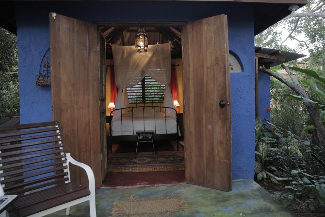 Hotel Katamah Beachfront Guesthouse 4*