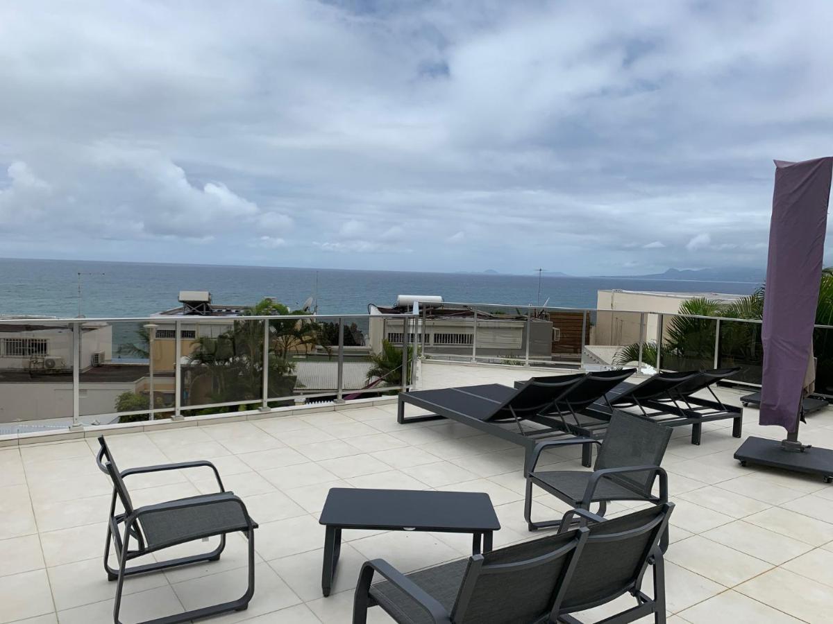 Le Roof Villa
