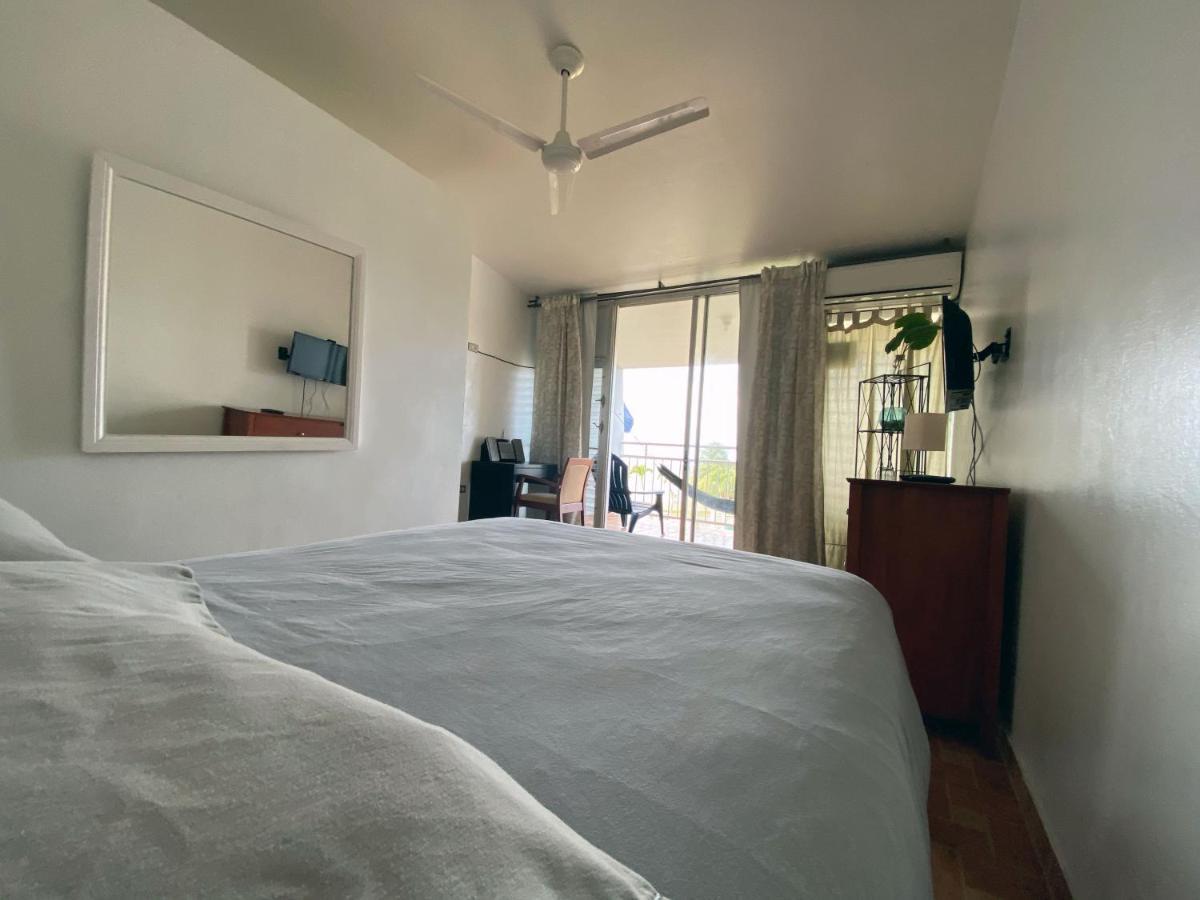 Villa Paradigm *