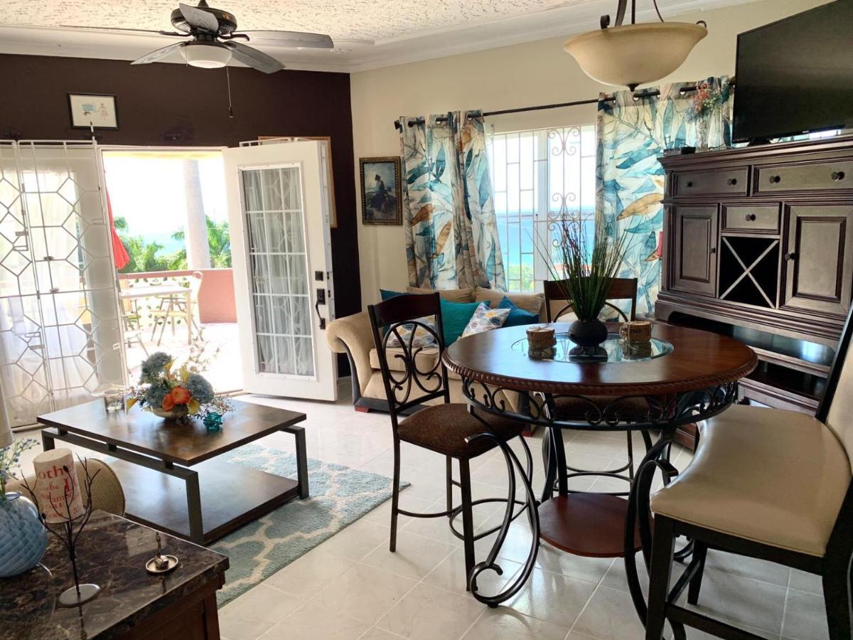 Bella Vista Vacation Apartment *