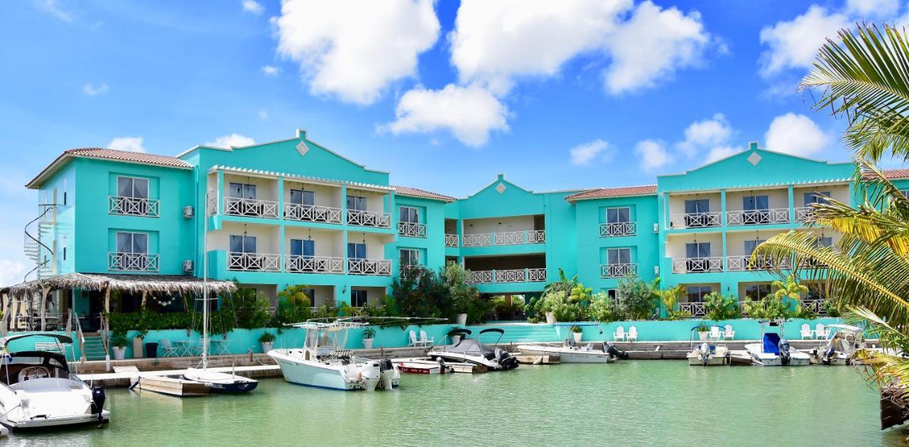 Hotel Ocean Breeze Boutique & Marina 3*