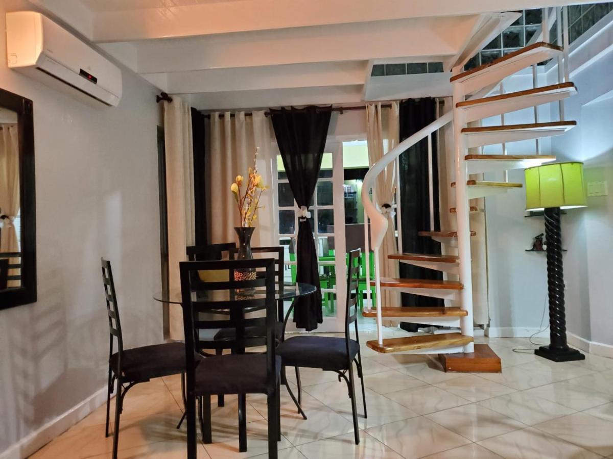 Mystic Ridge Paradise Apartamento Ocho Rios