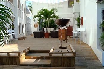 Hotel The Beach House 3*