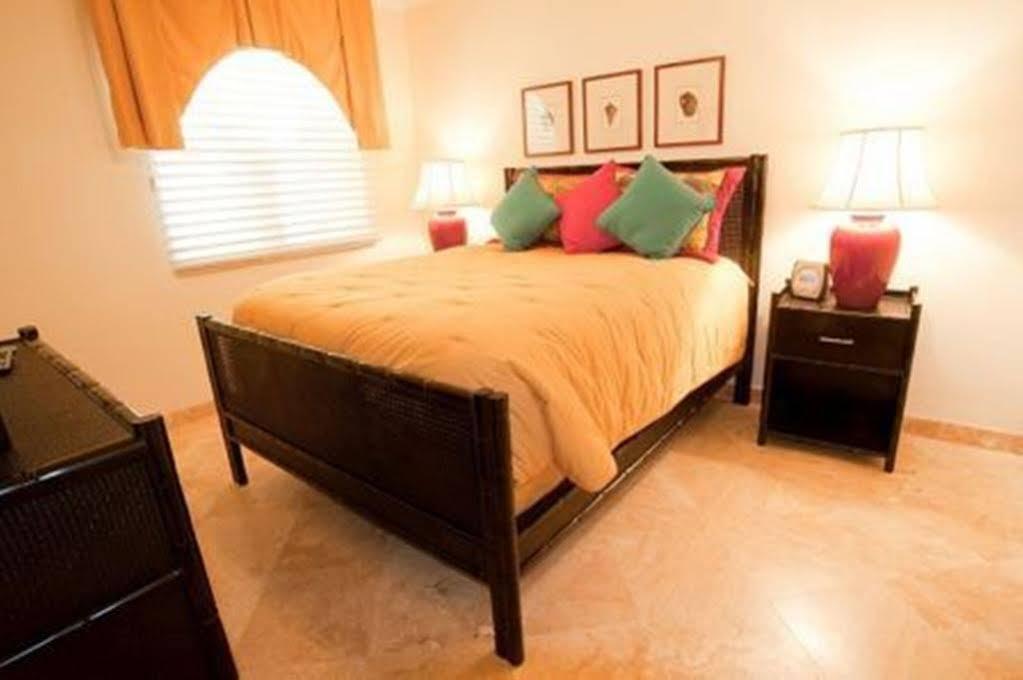 Resort The Tuscany On Grace Bay