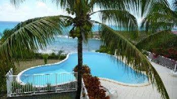Amaudo Hotel